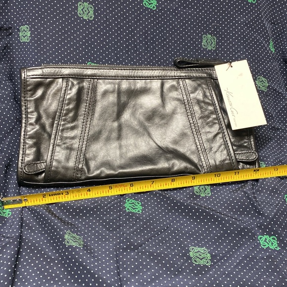 Kenneth Cole Leather Lots Of Storage Logo Unisex Clutch New With Tags